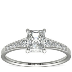 Graduated Milgrain Diamond Engagement Ring in Platinum (1/10 ct. tw.)